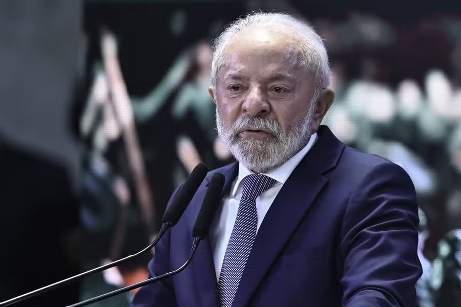 Pressão Política: Ex-Ministros da Justiça Solicitam que Lula Lidere a Crise de Segurança Pública no Rio de Janeiro