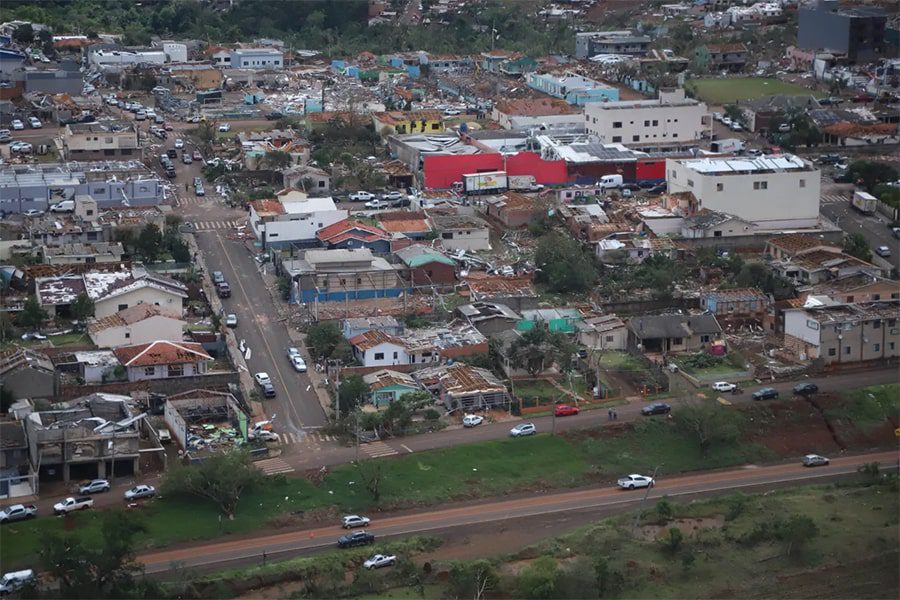 Governo Federal Agiliza Liberação do FGTS e Envia Apoio Humanitário a Vítimas de Tornado no Paraná.