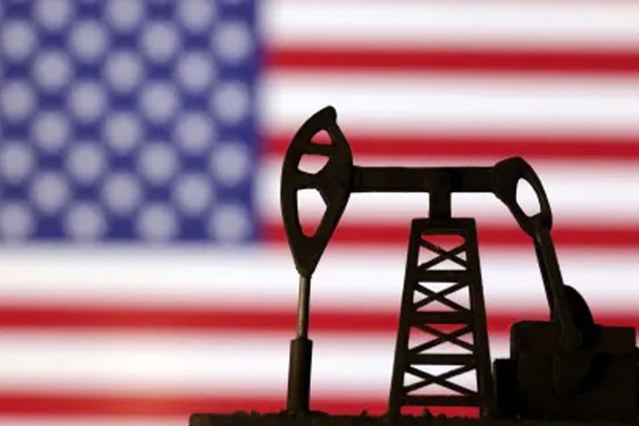 Trump reverte regras de Biden e libera exploração de petróleo no Alasca.