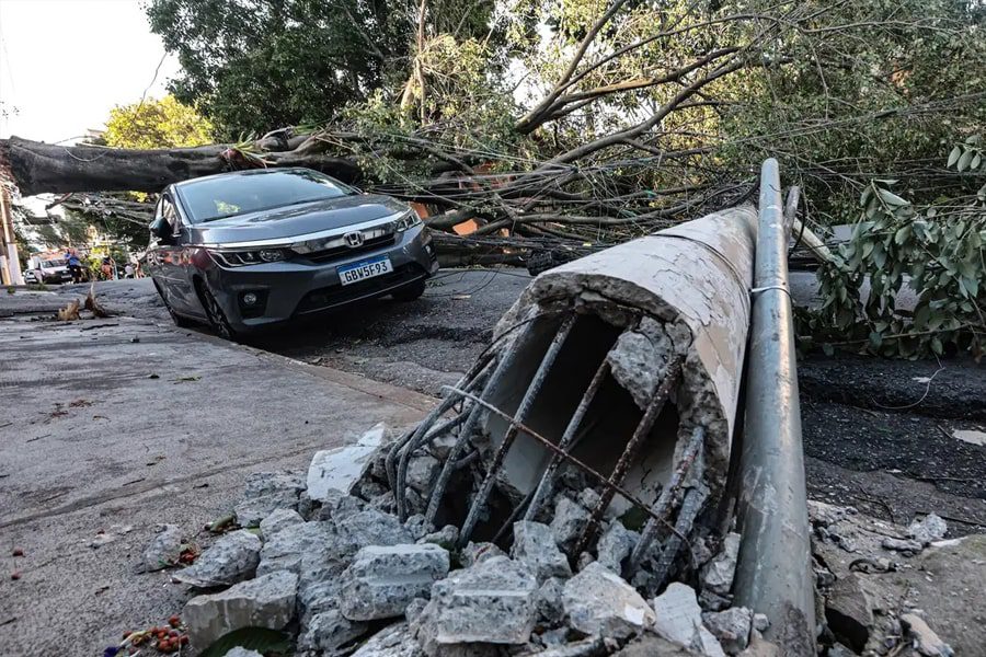 Rombo de R$ 1,5 bilhão: Apagão causado por ciclone em São Paulo afeta comércio e serviços, diz estimativa.