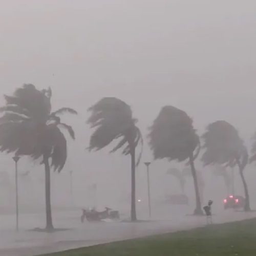 Litoral Norte e Vale do Paraíba em alerta para fortes chuvas e risco de transtornos devido à frente fria.