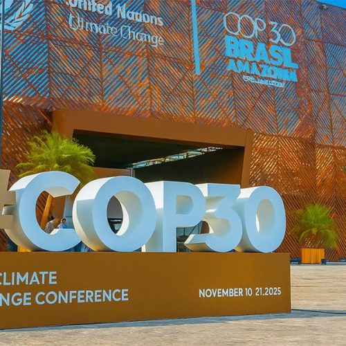 Clima de expectativa: COP30 em Belém inicia com foco no financiamento da transição energética.
