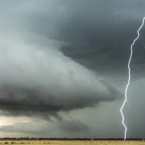 Alerta Máximo: Ciclone Extratropical Traz Ventos de 120 km/h e Temporais para o Sul e Sudeste do Brasil.