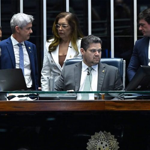 PL da Dosimetria: Senado aprova texto que pode reduzir penas de condenados no 8/1; Lula sinaliza veto.