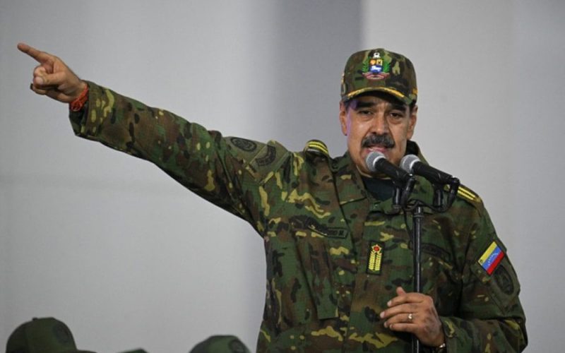 Maduro Reforça Forças Armadas: Venezuela Recruta 5.600 Soldados em Resposta a ‘Ameaças’ Militares dos EUA no Caribe.