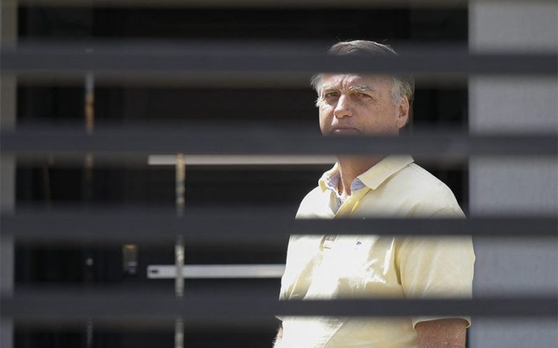 Supremo Tribunal Federal Inicia Julgamento de Recursos de Bolsonaro e Outros 6 Réus; Decisão Pode Levar a Decretos de Prisão