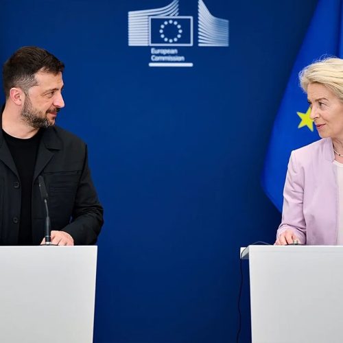 UE Propõe Uso de € 210 Bilhões em Ativos Russos Congelados para Financiamento da Defesa Ucraniana.